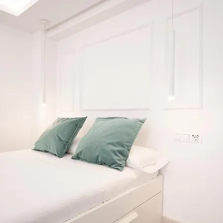 Estudio Tranquilo A Un Paso De La Vibrante Malaga Apartamento Benalmádena